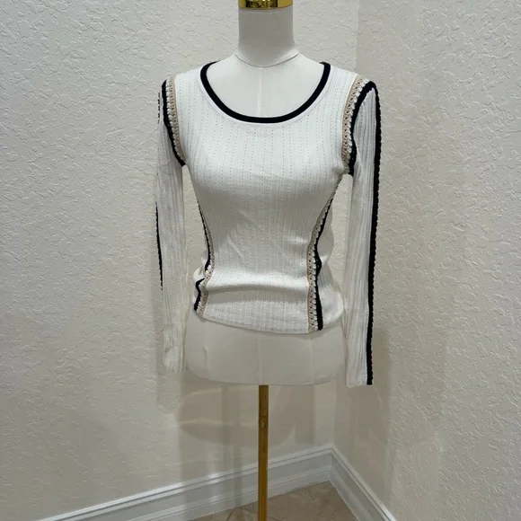 House of Harlow 1960 Cream and Black Long Sleeve Top - Picture 4 of 5